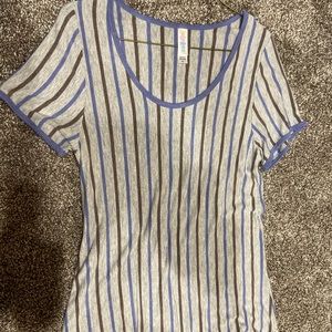 Lularoe perfect T-shirt